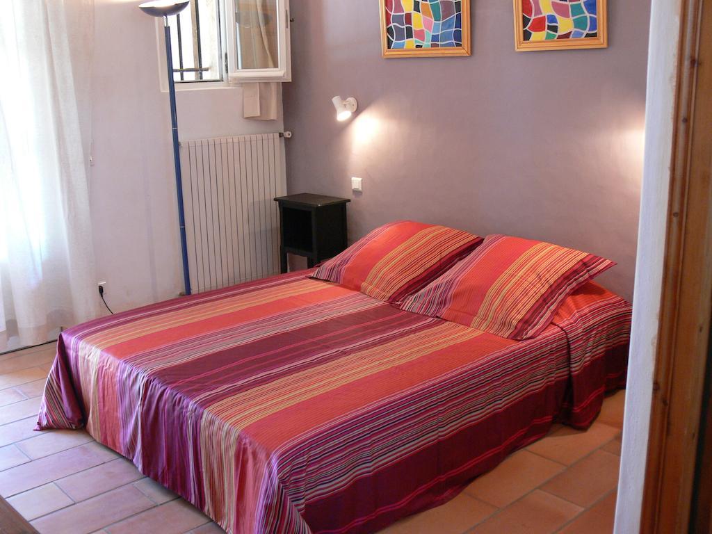 Hotel La Coudoulière Saint-Rémy-de-Provence Camera foto