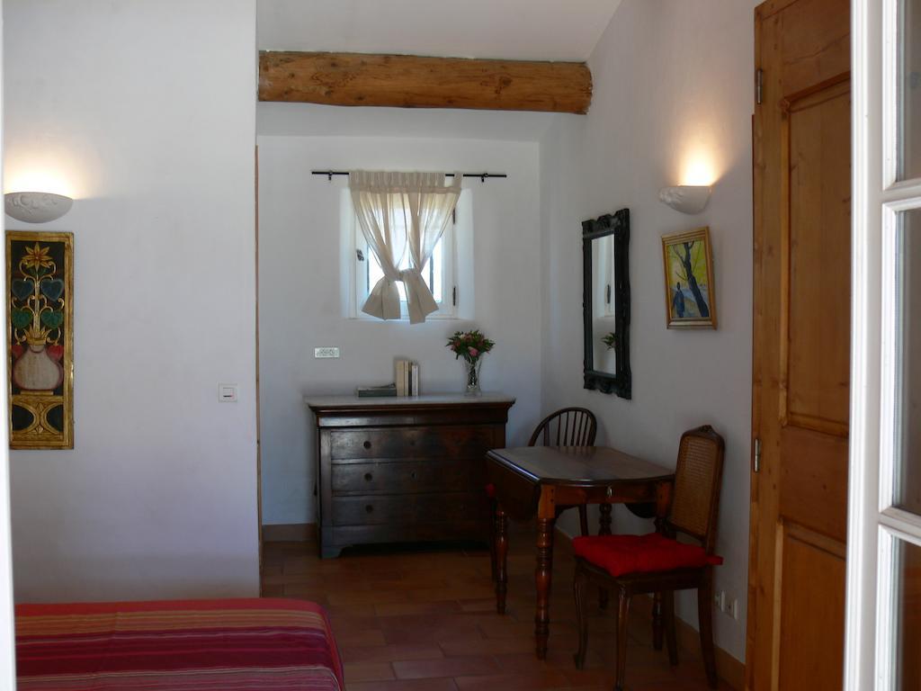 Hotel La Coudoulière Saint-Rémy-de-Provence Camera foto
